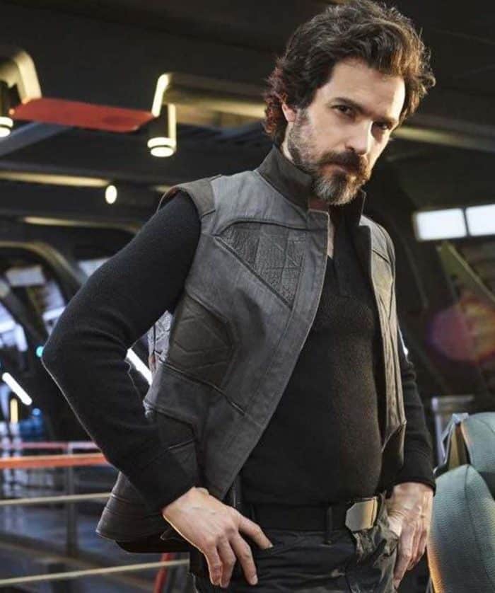 Star-Trek-Picard-Season-01-Cristobal-Rios-Grey-Vest