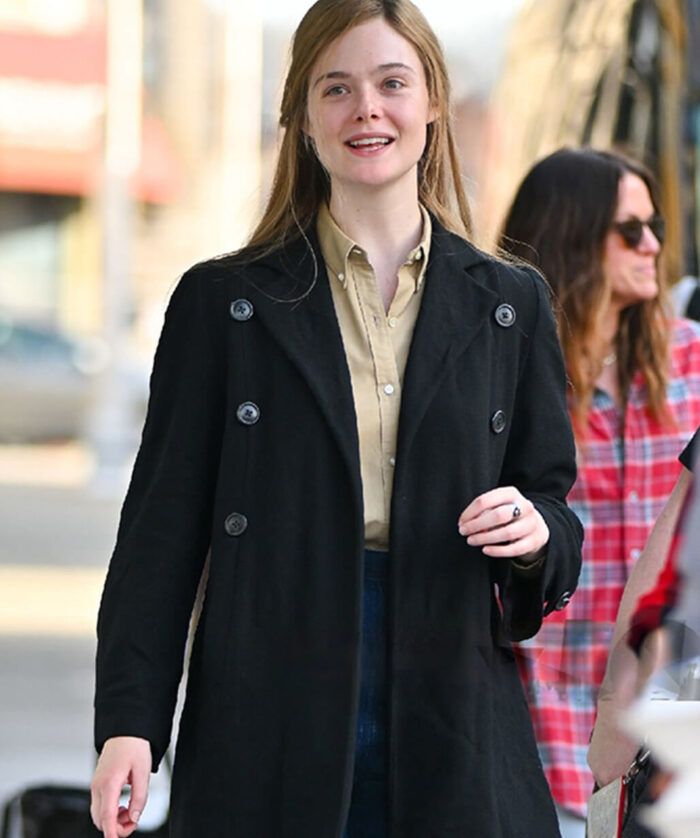 Elle Fanning Black Blazer